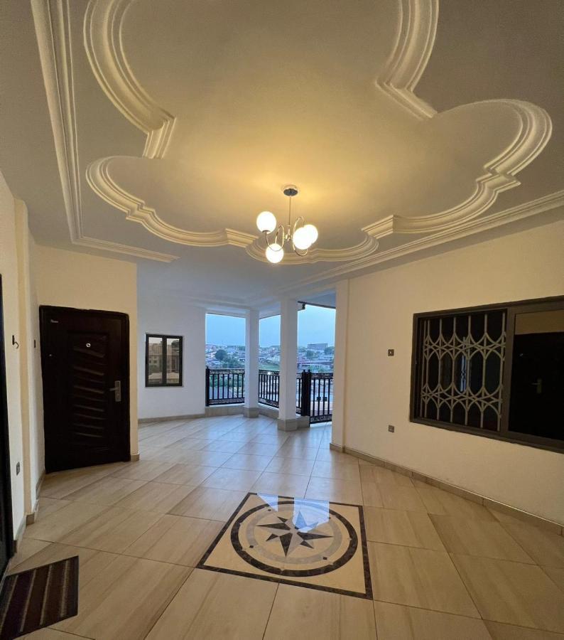 Baffour Apartments Adiebaba Екстер'єр фото