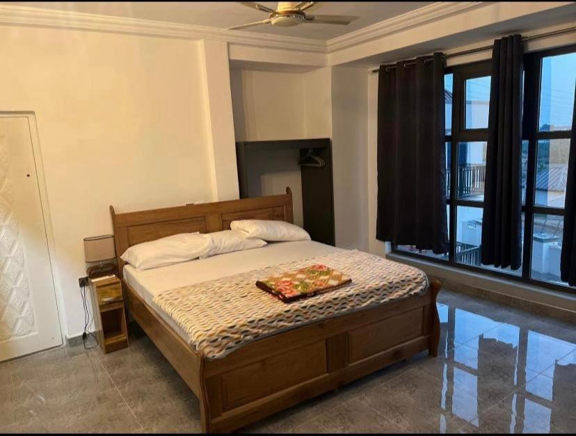Baffour Apartments Adiebaba Екстер'єр фото