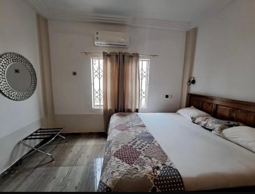 Baffour Apartments Adiebaba Екстер'єр фото